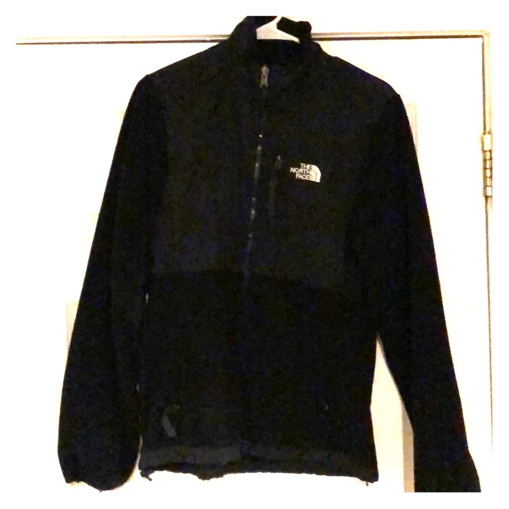 The North Face women’s black jacket